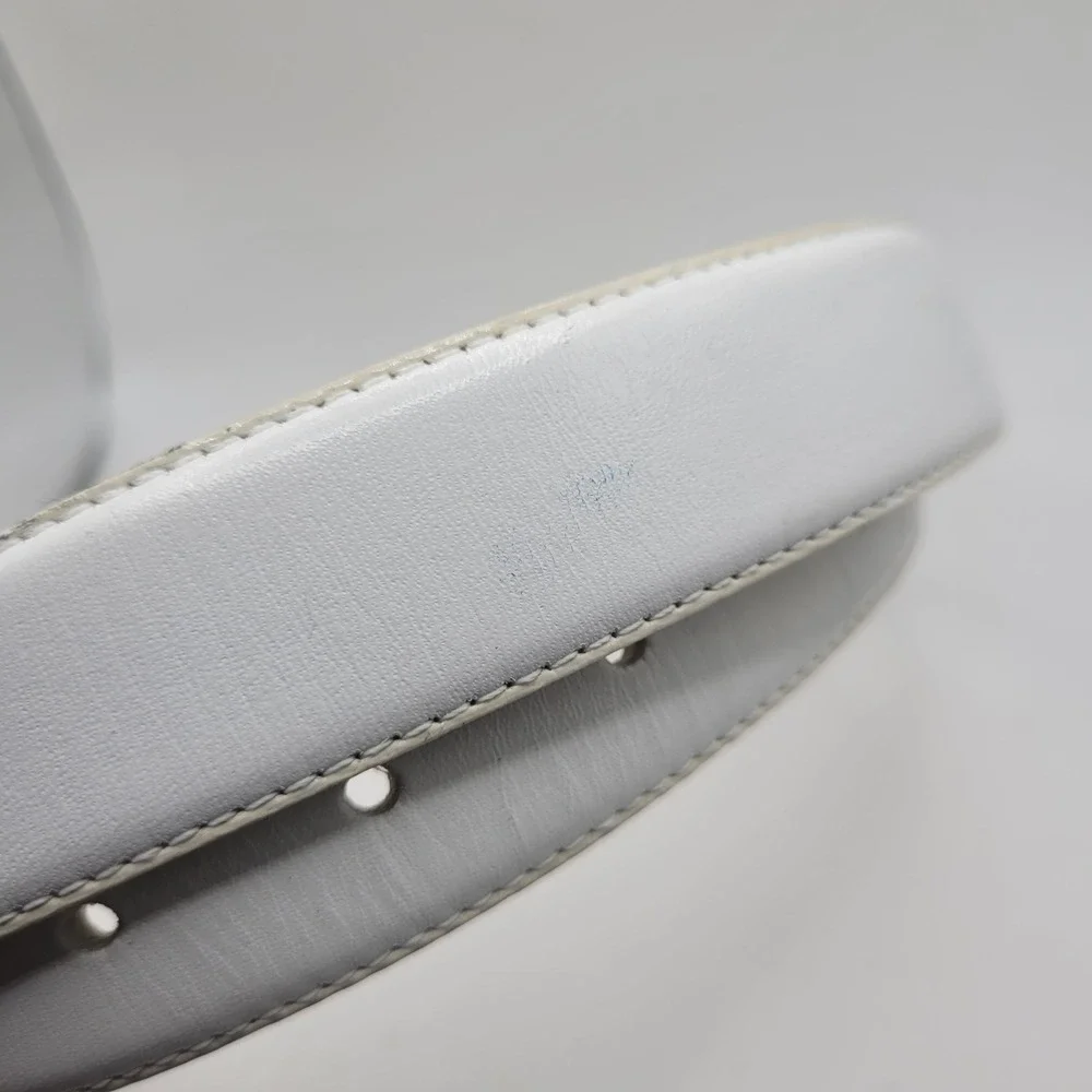 Vintage Liz Claiborne Belt Med White Leather 90s Preppy Quiet Luxury Minimalist